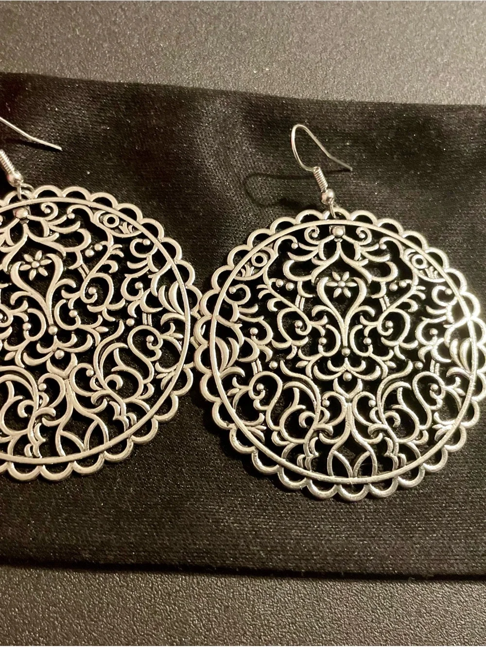 N/A delicate silver
